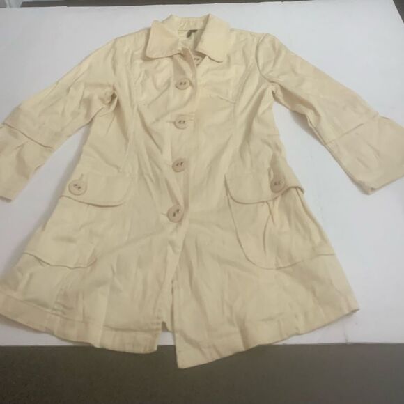 Ladies cream canvas Jacket - Picture 2 of 6